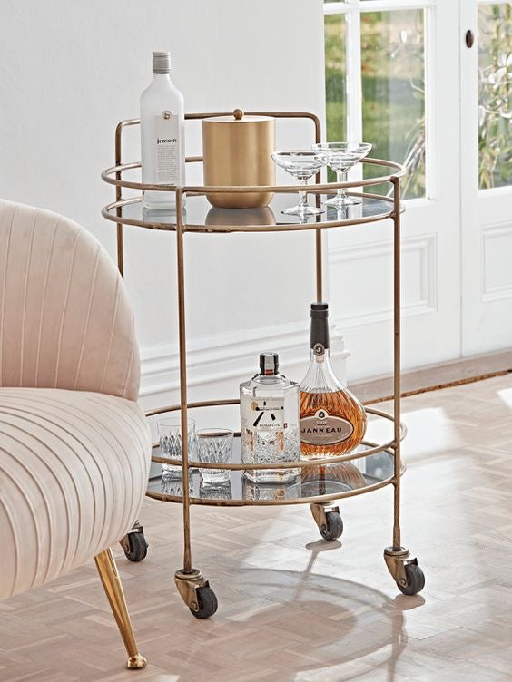Serving table -ST-005