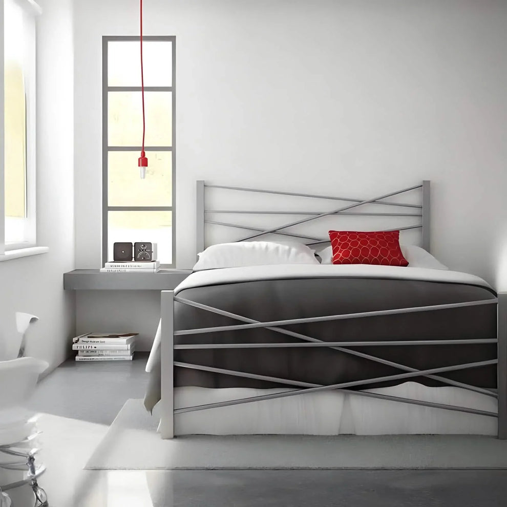Single metal Bed -B-0012